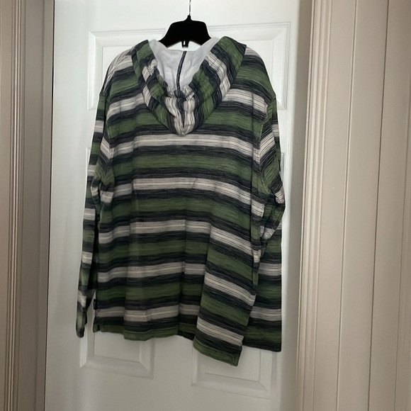 Mens XL (fits like a large) hooded pullover - Picture 3 of 3